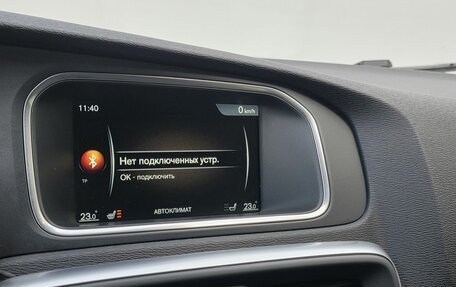 Volvo V40 Cross Country I, 2015 год, 1 350 000 рублей, 13 фотография