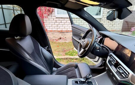 BMW 3 серия, 2019 год, 3 695 000 рублей, 31 фотография