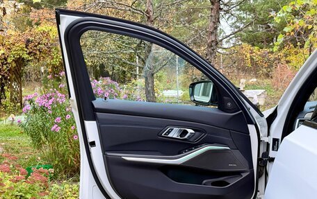 BMW 3 серия, 2019 год, 3 695 000 рублей, 39 фотография