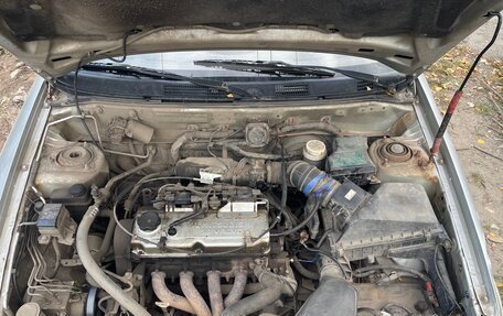 Mitsubishi Carisma I, 2000 год, 50 000 рублей, 8 фотография
