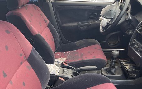 Mitsubishi Carisma I, 2000 год, 50 000 рублей, 7 фотография