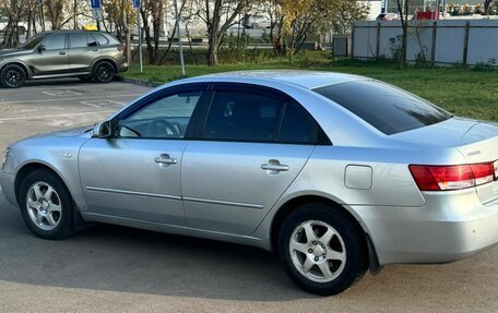 Hyundai Sonata VI, 2007 год, 525 000 рублей, 4 фотография