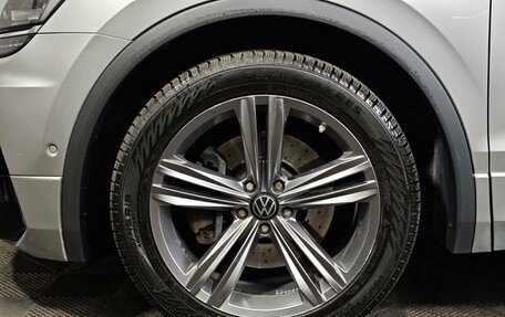 Volkswagen Tiguan II, 2018 год, 2 539 000 рублей, 9 фотография