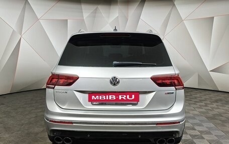 Volkswagen Tiguan II, 2018 год, 2 539 000 рублей, 8 фотография