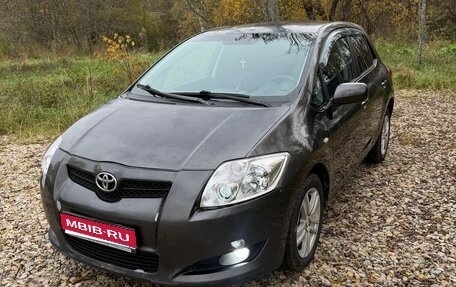 Toyota Auris II, 2008 год, 600 000 рублей, 1 фотография