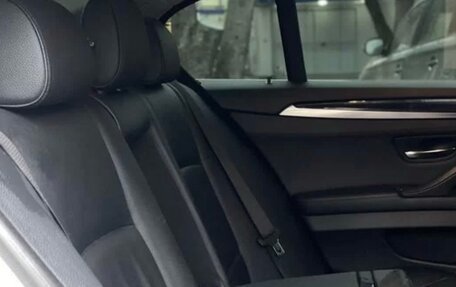 BMW 5 серия, 2014 год, 1 000 000 рублей, 6 фотография