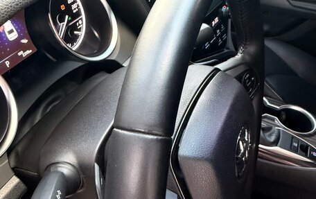 Toyota Camry, 2019 год, 3 300 000 рублей, 10 фотография