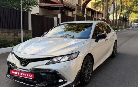 Toyota Camry, 2019 год, 3 300 000 рублей, 7 фотография