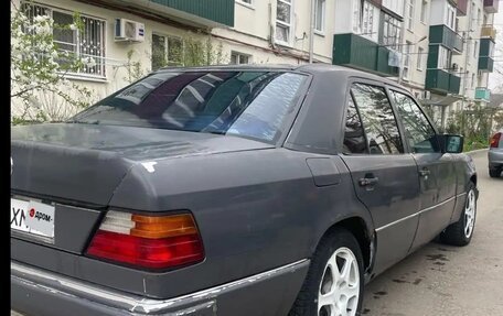 Mercedes-Benz W124, 1985 год, 148 000 рублей, 4 фотография