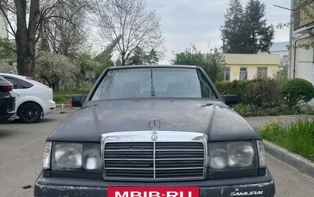 Mercedes-Benz W124, 1985 год, 148 000 рублей, 2 фотография