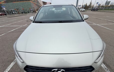 Hyundai Solaris II рестайлинг, 2018 год, 1 320 000 рублей, 5 фотография