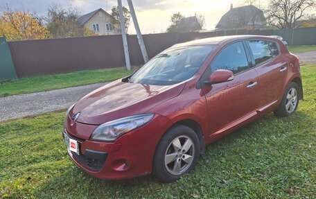 Renault Megane III рестайлинг, 2011 год, 800 000 рублей, 12 фотография