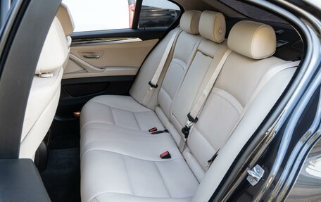 BMW 5 серия, 2016 год, 2 525 000 рублей, 10 фотография