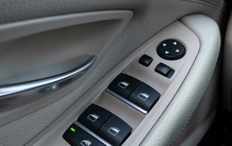 BMW 5 серия, 2016 год, 2 525 000 рублей, 21 фотография