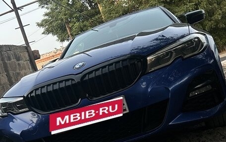 BMW 3 серия, 2019 год, 2 600 000 рублей, 3 фотография