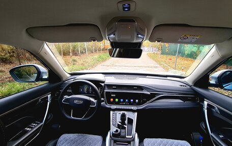 Geely Atlas, 2024 год, 2 300 000 рублей, 8 фотография