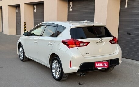 Toyota Auris II, 2015 год, 1 200 000 рублей, 3 фотография