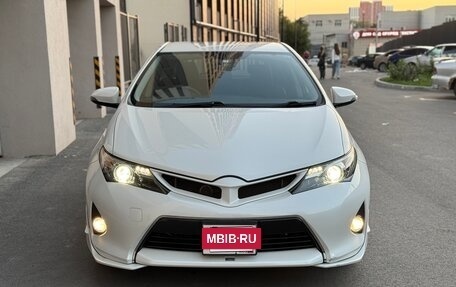 Toyota Auris II, 2015 год, 1 200 000 рублей, 6 фотография