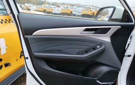 Haval F7 I, 2023 год, 937 935 рублей, 9 фотография