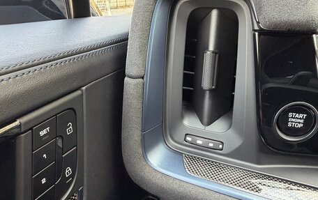 Porsche Cayenne III, 2024 год, 25 200 000 рублей, 19 фотография