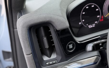 Porsche Cayenne III, 2024 год, 25 200 000 рублей, 24 фотография