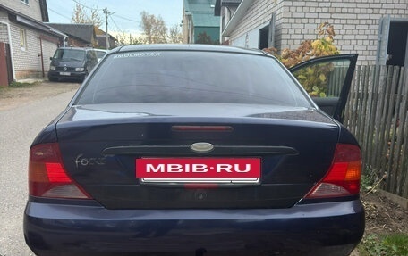 Ford Focus IV, 2001 год, 180 000 рублей, 3 фотография