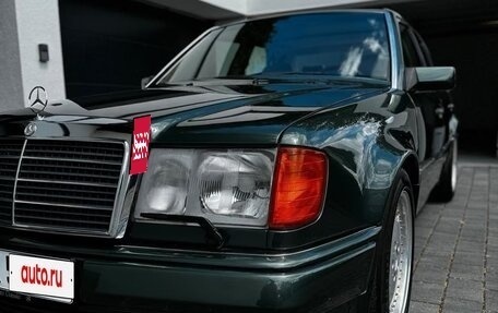 Mercedes-Benz E-Класс, 1993 год, 12 690 032 рублей, 3 фотография