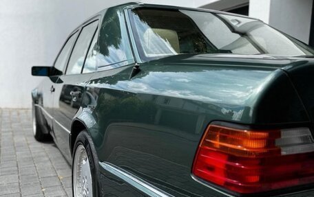 Mercedes-Benz E-Класс, 1993 год, 12 690 032 рублей, 5 фотография