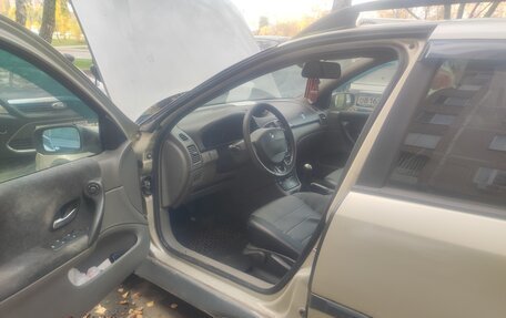 Renault Laguna II, 2002 год, 250 000 рублей, 20 фотография