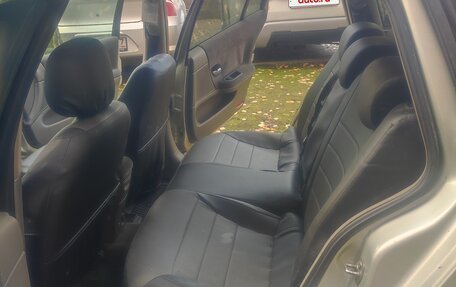 Renault Laguna II, 2002 год, 250 000 рублей, 32 фотография