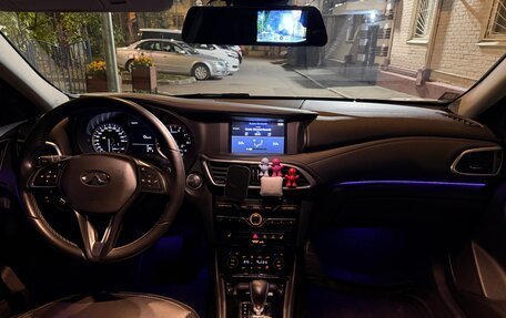 Infiniti QX30, 2017 год, 2 650 000 рублей, 4 фотография