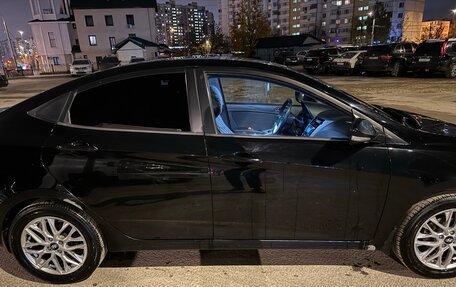 Hyundai Solaris II рестайлинг, 2011 год, 575 000 рублей, 6 фотография