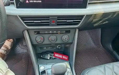 Volkswagen Tiguan II, 2023 год, 2 200 444 рублей, 11 фотография