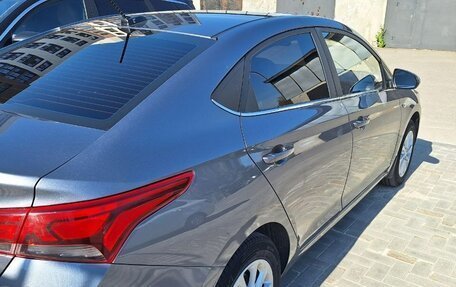 Hyundai Solaris II рестайлинг, 2019 год, 1 270 000 рублей, 2 фотография