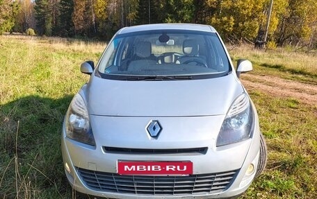 Renault Scenic III рестайлинг, 2010 год, 580 000 рублей, 5 фотография