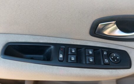 Renault Scenic III рестайлинг, 2010 год, 580 000 рублей, 14 фотография