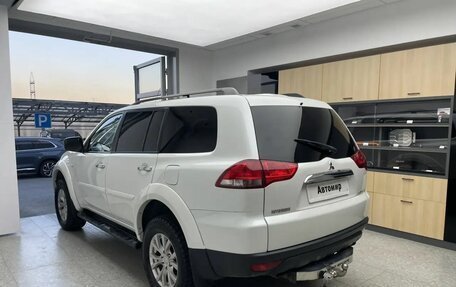 Mitsubishi Pajero Sport II рестайлинг, 2015 год, 2 070 000 рублей, 4 фотография
