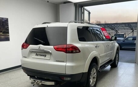 Mitsubishi Pajero Sport II рестайлинг, 2015 год, 2 070 000 рублей, 6 фотография