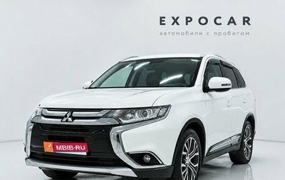 Mitsubishi Outlander III рестайлинг 3, 2015 год, 1 799 000 рублей, 1 фотография