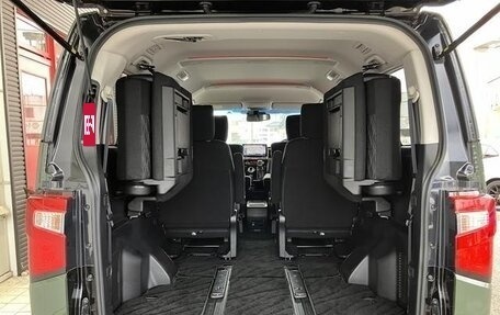 Mitsubishi Delica D:5 I, 2023 год, 2 930 000 рублей, 24 фотография