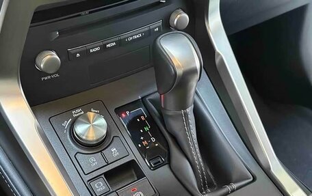 Lexus NX I, 2020 год, 3 120 000 рублей, 7 фотография