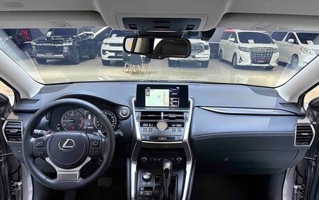 Lexus NX I, 2020 год, 3 120 000 рублей, 9 фотография