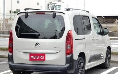 Citroen Berlingo III, 2022 год, 1 423 911 рублей, 8 фотография