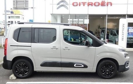 Citroen Berlingo III, 2022 год, 1 423 911 рублей, 11 фотография