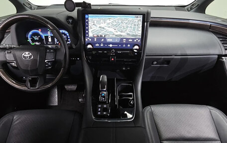 Toyota Alphard, 2023 год, 10 890 002 рублей, 4 фотография