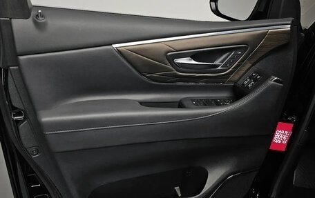 Toyota Alphard, 2023 год, 10 890 002 рублей, 20 фотография