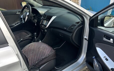 Hyundai Solaris II рестайлинг, 2013 год, 530 000 рублей, 7 фотография