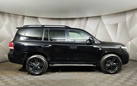 Toyota Land Cruiser 200, 2010 год, 2 435 000 рублей, 6 фотография