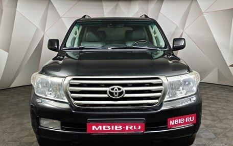 Toyota Land Cruiser 200, 2010 год, 2 435 000 рублей, 7 фотография