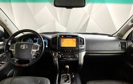 Toyota Land Cruiser 200, 2010 год, 2 435 000 рублей, 14 фотография